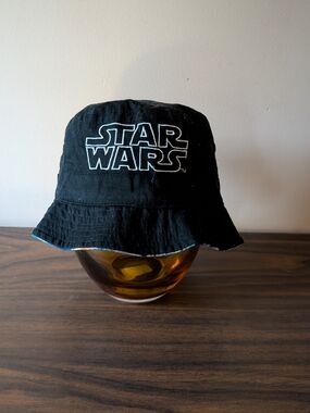 Star Wars Black Reversibke Bucket Hat
